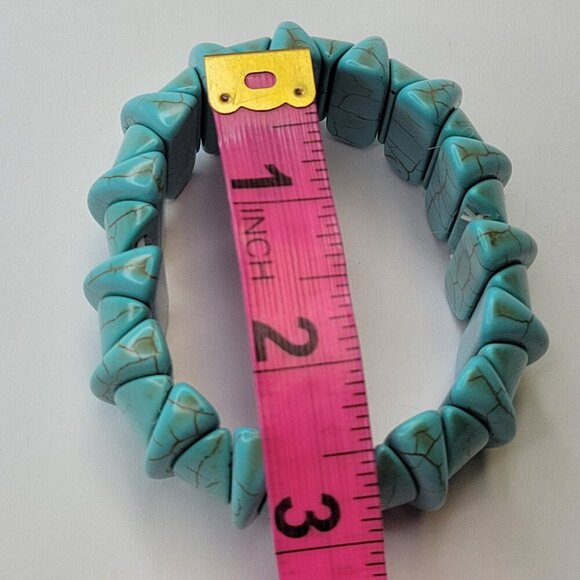 Turquoise Hued Bracelet Blue Stretchy Bracelet Elastic Lobster Tail Pattern - Picture 7 of 8